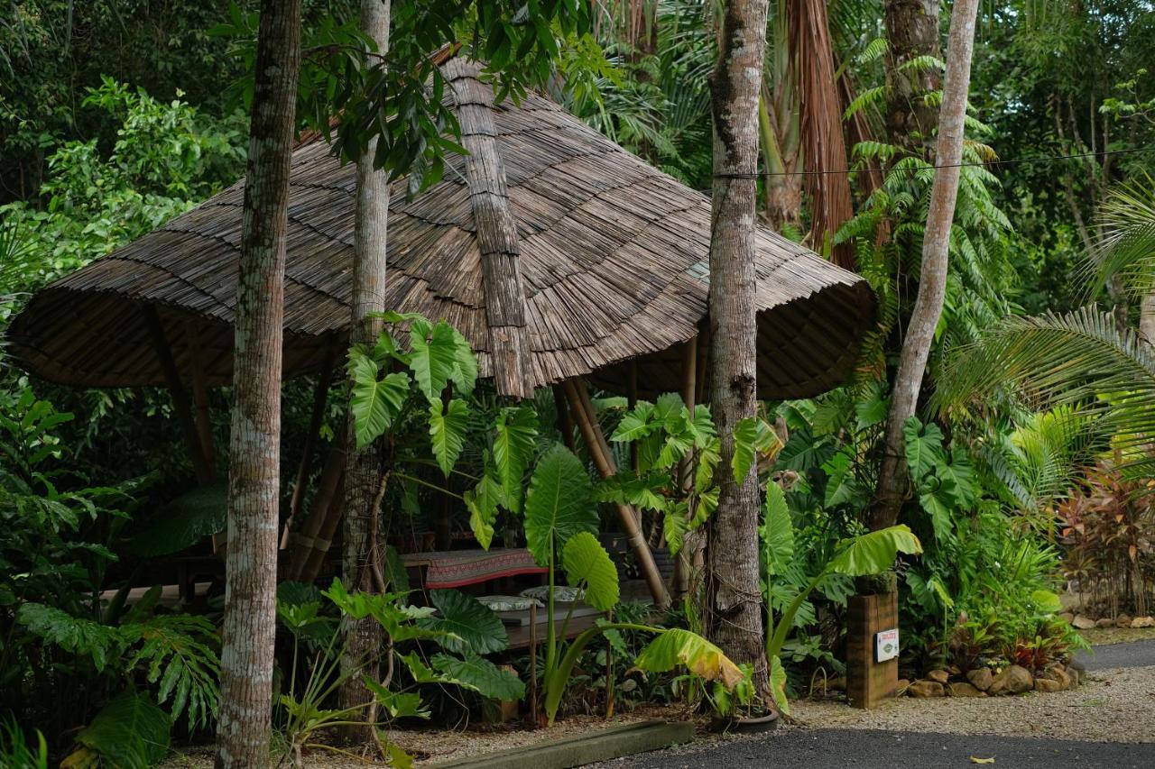 Blu Monkey Pooltara Krabi Hotel & Villas Pet Friendly ภายนอก รูปภาพ